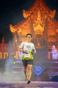 BIB: 346
                            <button type="button" onclick="openModal(22468517)" class="btn btn-primary btn-sm float-right btn-popup" data-toggle="modal" data-target=".modal-high-quality">
                        <i class="fas fa-shopping-cart"></i> Add to Cart
                    </button>
                                            <button type="button" onclick="isThisMe(22468517, true)" class="btn btn-success btn-sm float-right btn-popup btn-isme hidden" data-toggle="tooltip" data-placement="bottom" title="นี่คือรูปของคุณใช่ไหม คลิกที่นี่เพื่อเอาเข้าอัลบั้ม">
                        <i class="fas fa-plus"></i> Add to album
                    </button>
                    <button type="button" onclick="isThisMe(22468517, false)" class="btn btn-warning btn-sm float-right btn-popup btn-isnotme hidden">
                        <i class="fas fa-ban"></i> Remove from album
                    </button>